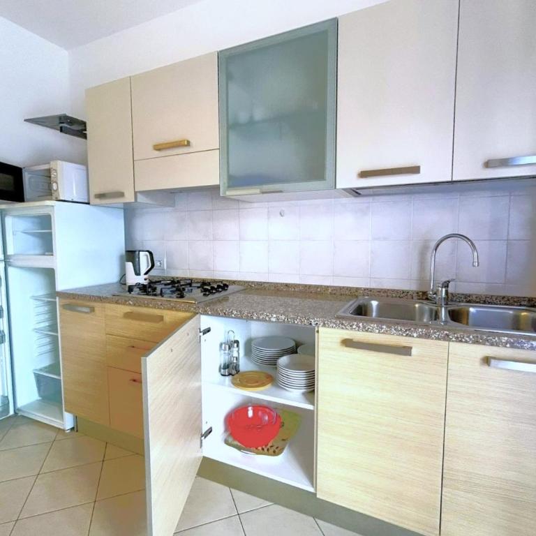 PELLICANO - Appartamenti - Three-Bedroom Apartment - High Floor - 5