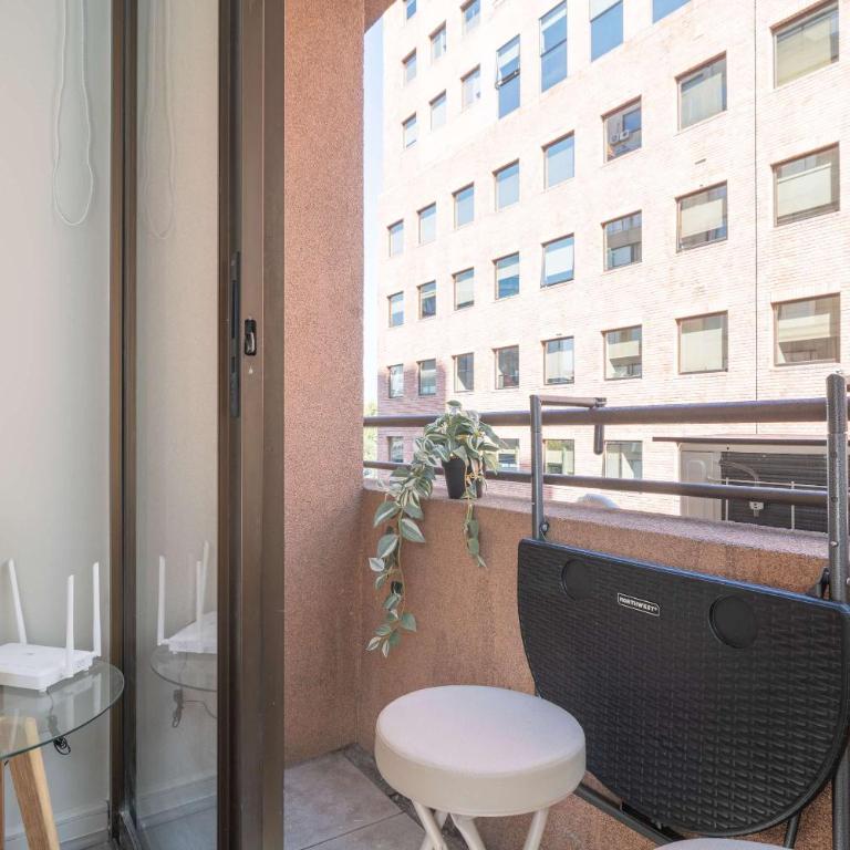 HOM I Mall MUT I Metro Tobalaba I Costanera Center - Estudio - 13