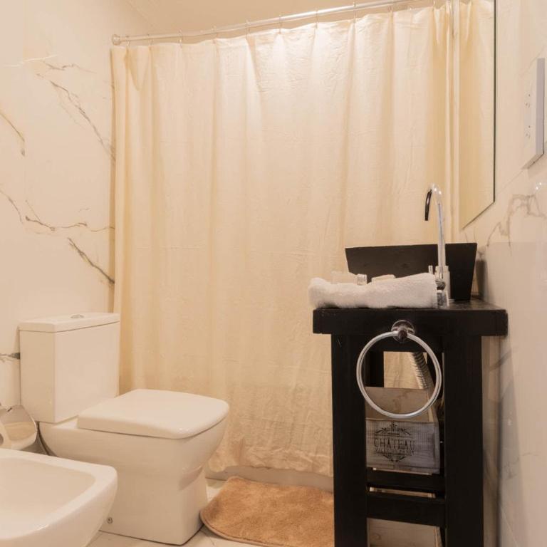 MOT Rentals SohoHaus A 11 pax Terrace & Pool in Soho - Apartamento - 12