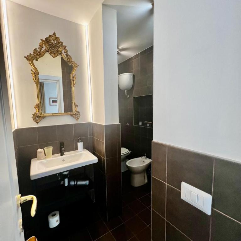 Al Foria 9 - Camera Matrimoniale con Bagno Privato - 15