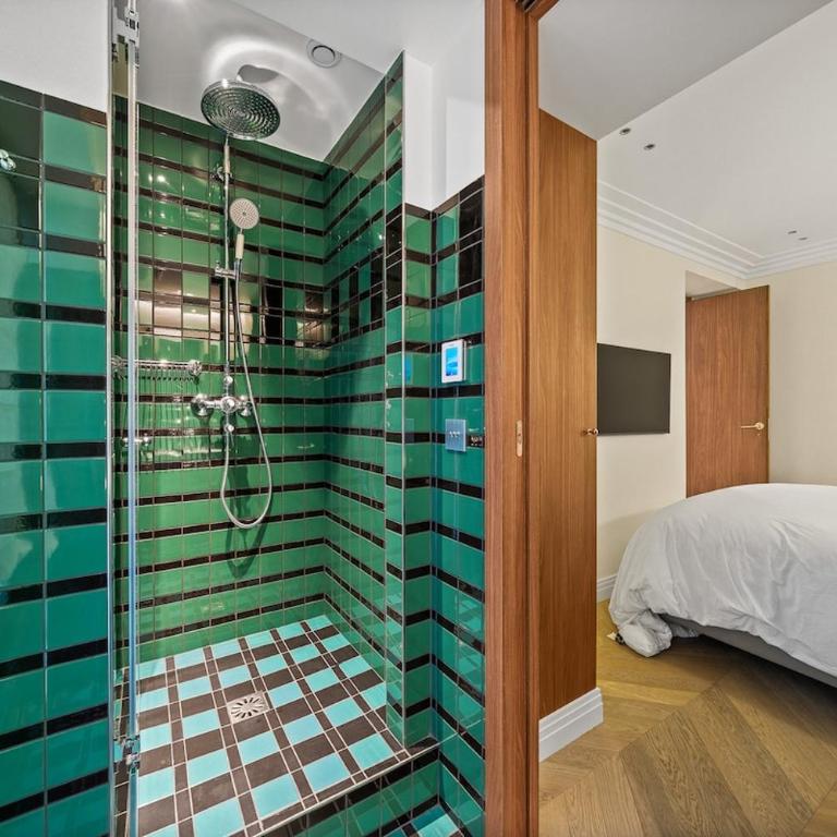 Boissy 1 - Two-Bedroom Apartment - 25