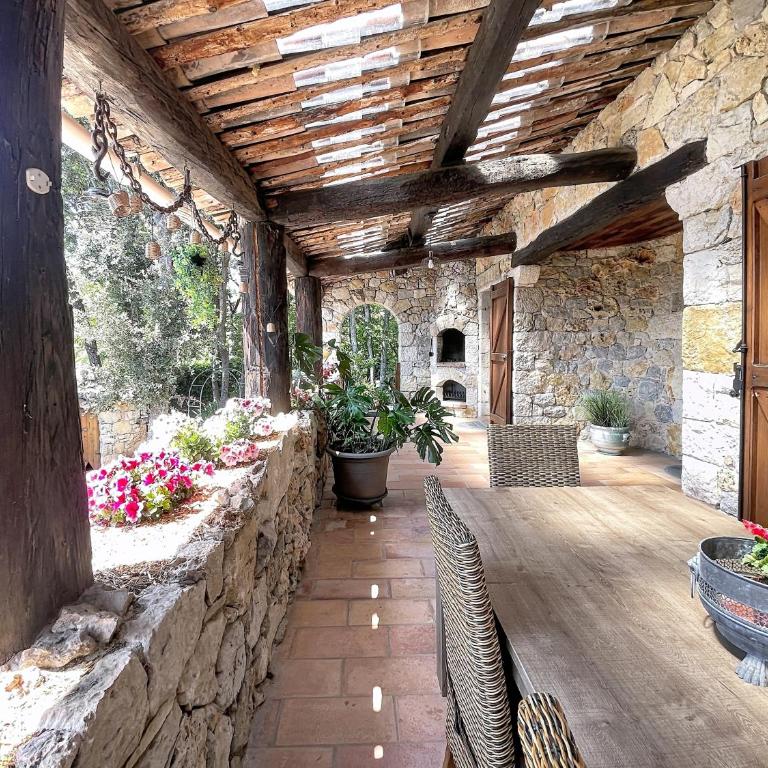 Magnificent Stone Villa in Le Tignet - Villa avec Piscine Privée - 21