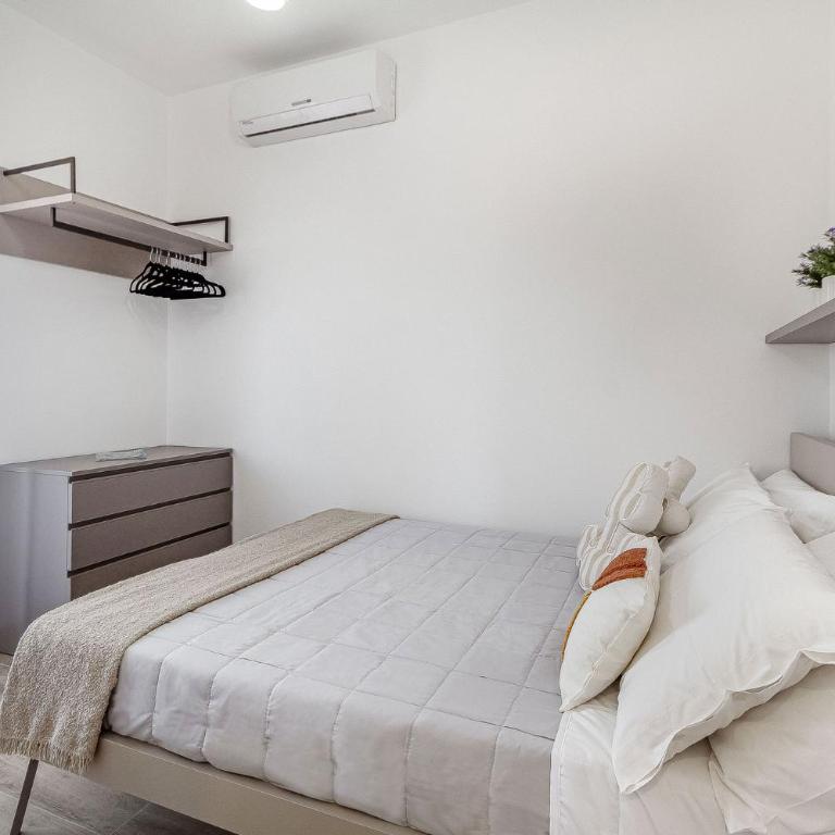 NURAS - Waves Apartment 10 - Two-Bedroom Deluxe Apartment - 11