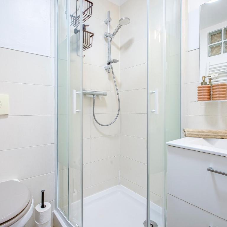 Charmant 2 pièces à 5 minutes de Cannes - Appartement - Vue sur Ville - 13