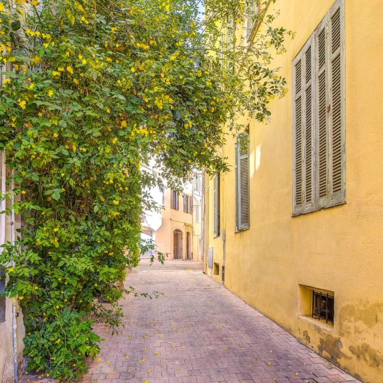 Charmant 2 pièces à 5 minutes de Cannes - Appartement - Vue sur Ville - 37