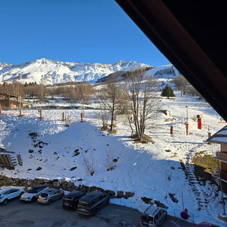 Appartement 4-5 personnes ST Francois Longchamp - Apartment mit 1 Schlafzimmer, Balkon und Bergblick - 8