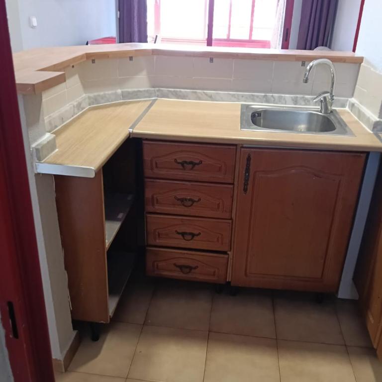 Beautiful Evamar Apartment Near Levante Beach - One-Bedroom Apartment - 12