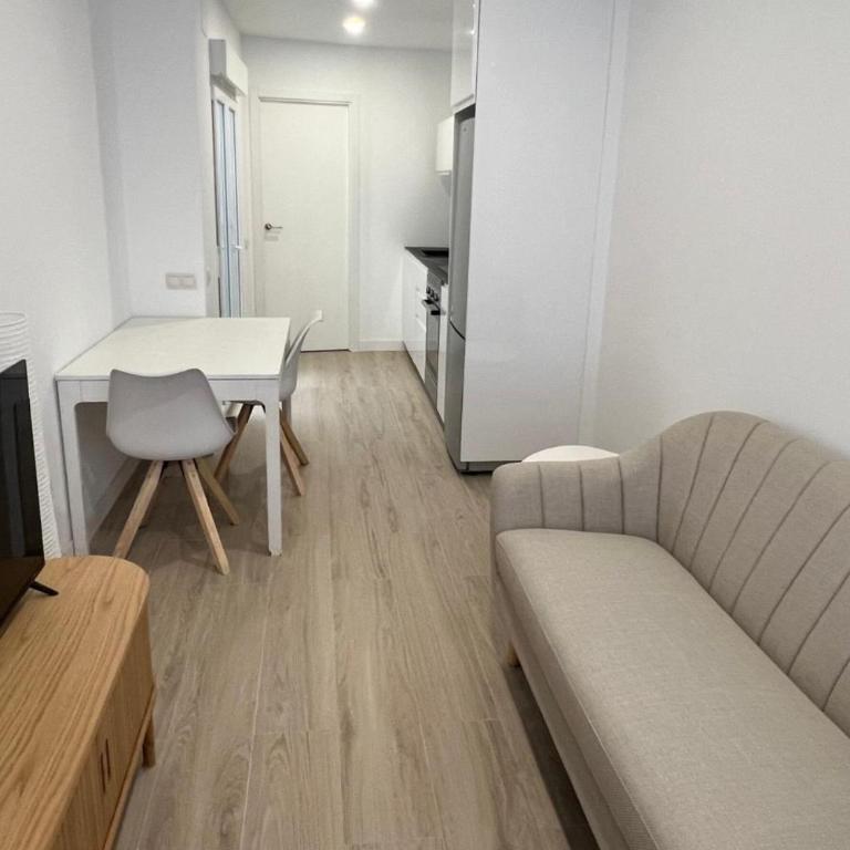 Castle Hill Apartments Alicante - One-bedroom Loft Apartment - 14
