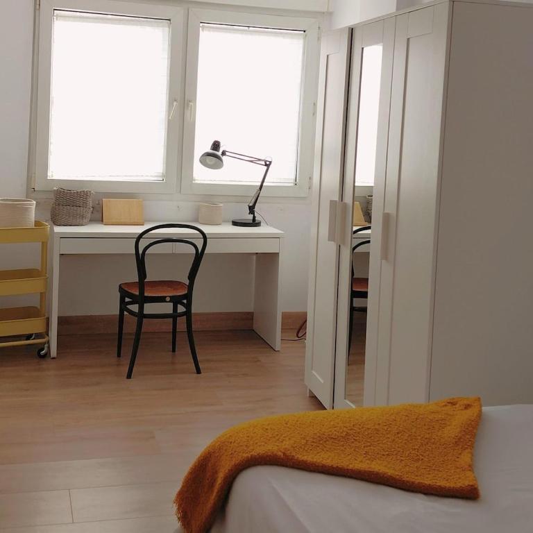 Yago Home City Center - Apartamento con 4 dormitorios - 12