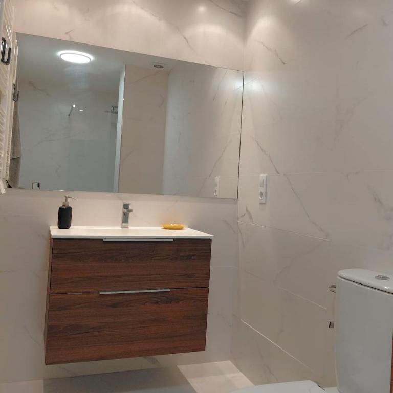 Yago Home City Center - Apartamento con 4 dormitorios - 27