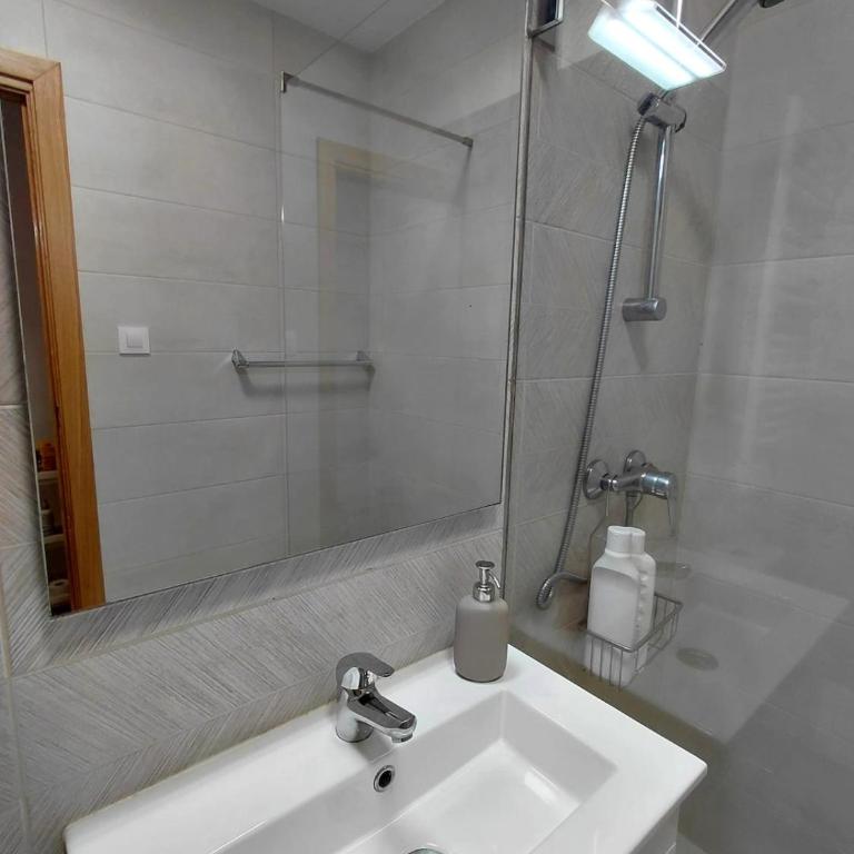 Yago Home City Center - Apartamento con 4 dormitorios - 30