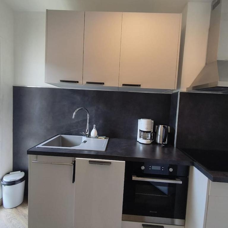 Le Bouvreuil T2 Soleil & Montagne Les Angles - Apartment mit 1 Schlafzimmer - 3