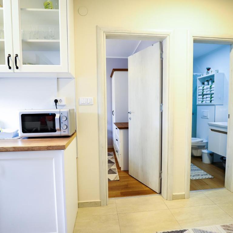 BellaVita Apartman - One-Bedroom Apartment - 9