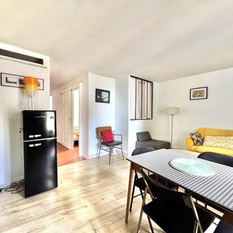 River view, charming furnished 2-bedroom apartment - Appartement 2 Chambres - 9