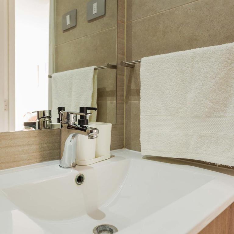 Encanto y comodidad en nuestro departamento - Apartment - 23