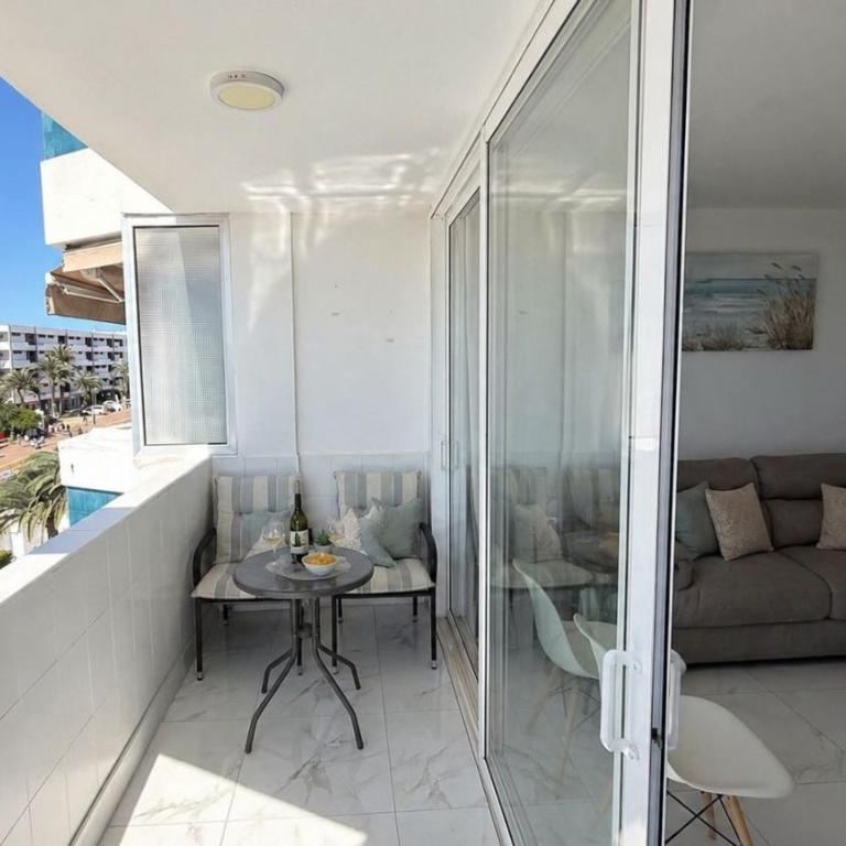Atlantic Terrace Apartment with Pool & Balcony By Canarias Prime Homes - Apartamento de 1 dormitorio - 11