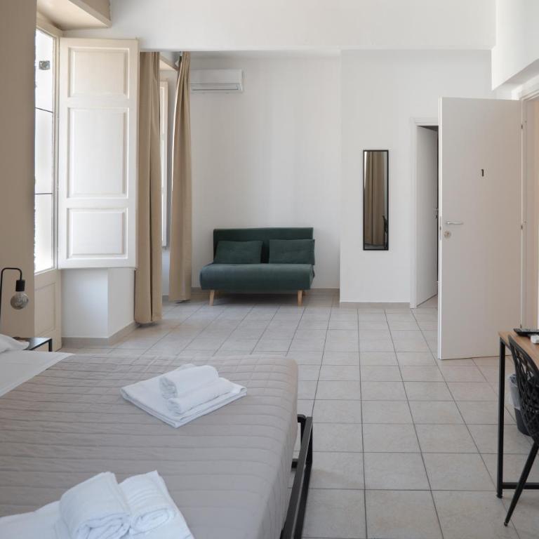 Rocca Rooms - Comfort Quadruple Room - 4