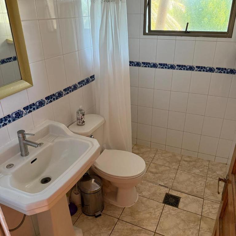 Casa al Borde de la playa - Five-Bedroom House - 12