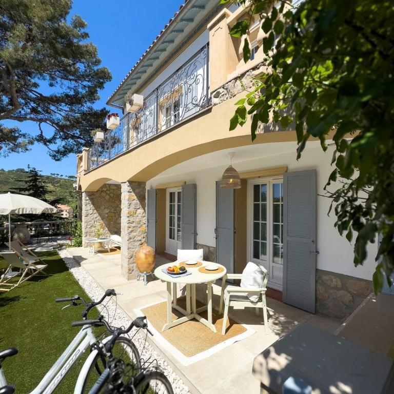 Studio bord de mer avec jardin dans villa ancienne - Studio mit Terrasse - 1