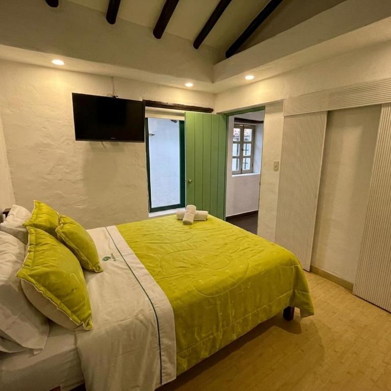 Hotel Bera-k - Double Room with Private Bathroom - 3