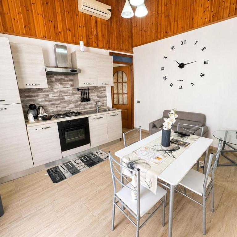 Mediterranea Apartment - Appartamento con 2 Camere da Letto - 2