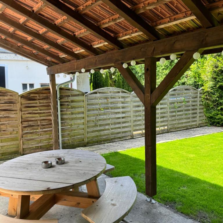 Garden House Interlaken - Haus mit 2 Schlafzimmern - 4
