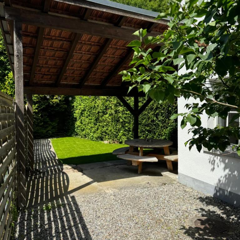 Garden House Interlaken - Haus mit 2 Schlafzimmern - 3