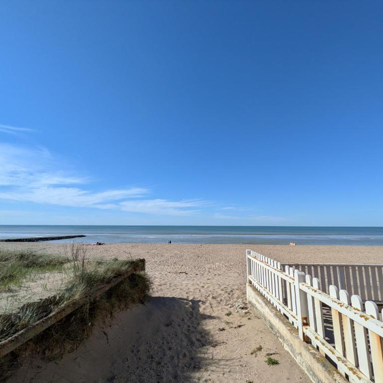 Superbe appartement Villa Carmen, magnifique vue mer, accès direct plage, proche Deauville - Apartamento de 3 dormitorios - 18