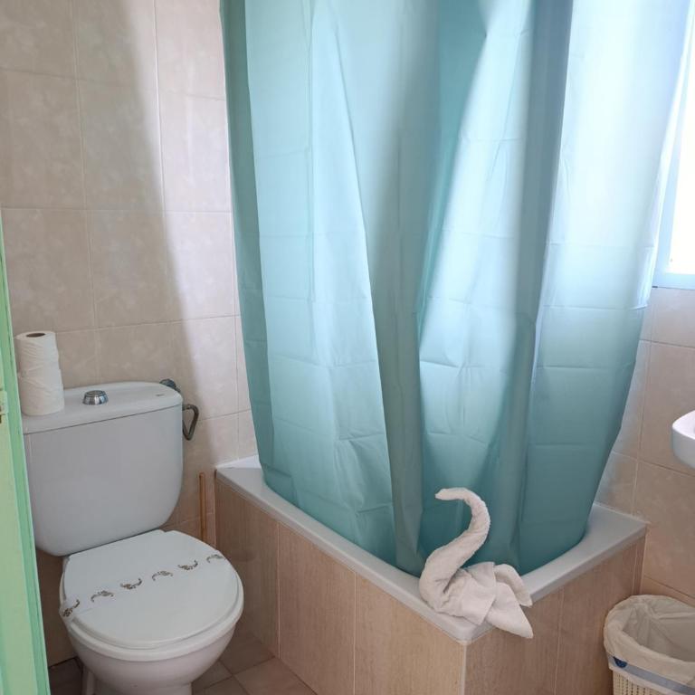 Pensión Restaurante Páramo - Double or Twin Room - 34