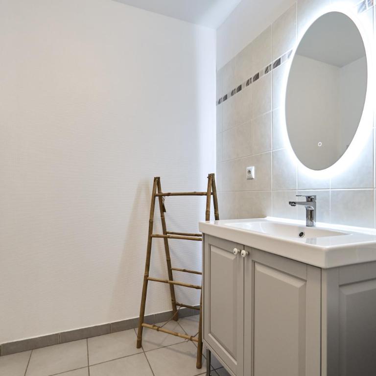 Lin & Bois - Jardin & Parking privé - Centre - Appartamento con 1 Camera da Letto e con Giardino - 19