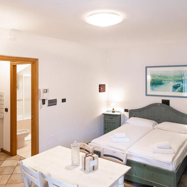 Residence Casa Gardola, GTSGroup - Monolocale Familiare (2 Adulti + 2 Bambini) - 10