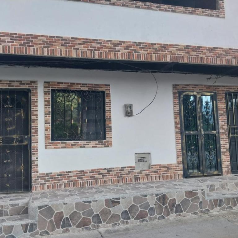 Descanso junto al Río en Cisneros, cerca al parque - Apartamento de 2 dormitorios - 26
