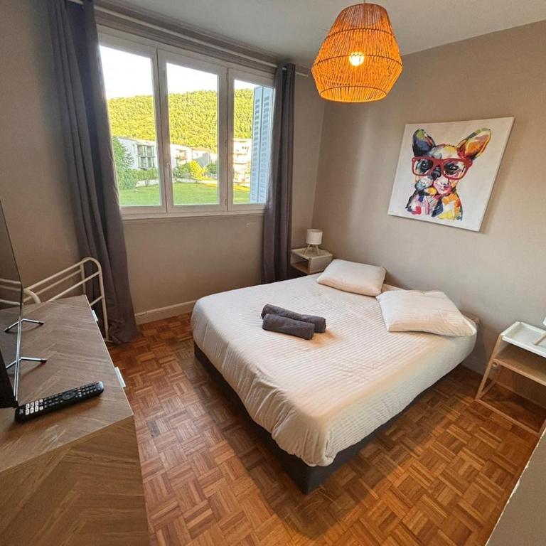 T4 Saint-Martin d'Heres -Calme - Parking Gratuit - Appartement 3 Chambres - 4