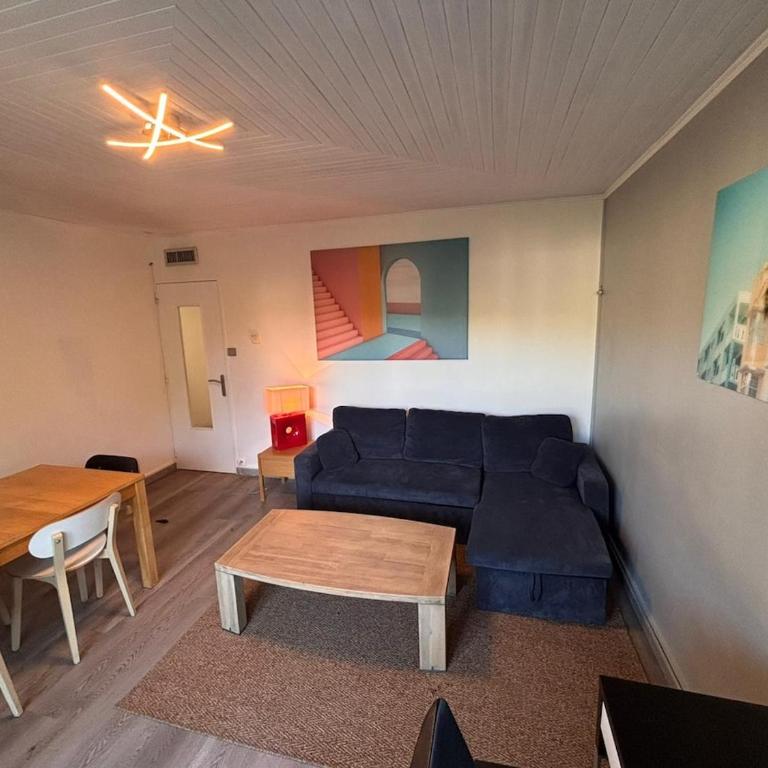 T4 Saint-Martin d'Heres -Calme - Parking Gratuit - Appartement 3 Chambres - 5