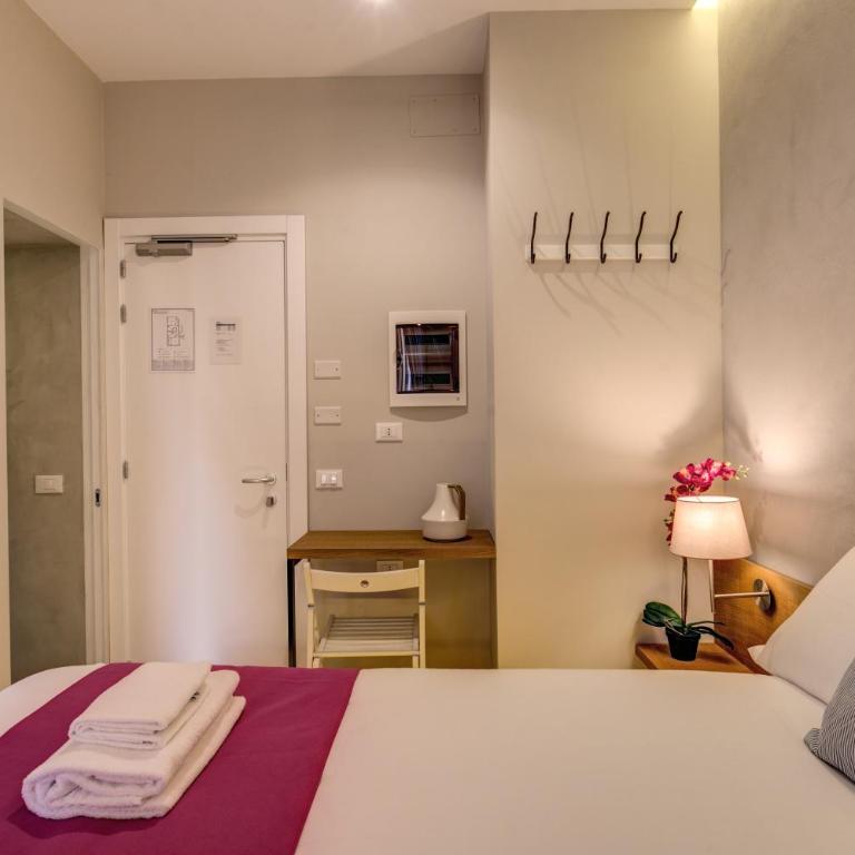 The Spanish Suite Campo de' Fiori - Camera Matrimoniale Budget - 3