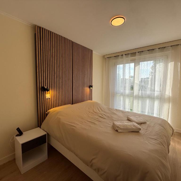 Le Cocon du Bord de Loire ! Appartement spacieux pour 6 personnes avec terrasse & parking - Apartment mit 3 Schlafzimmern - 5