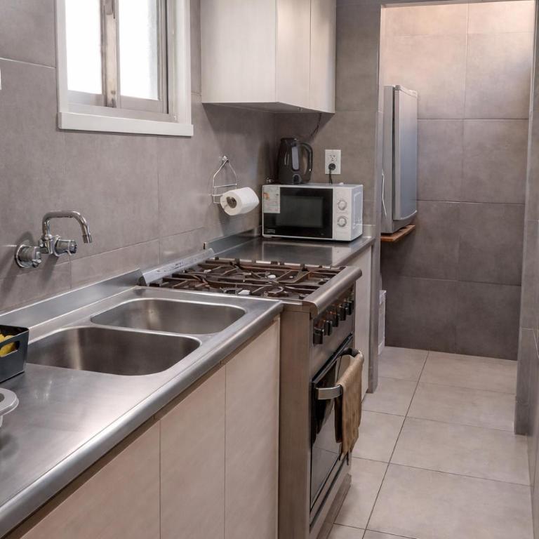 Departamento Plaza Mitre, Mar del Plata, con Balcón sobre Av Colón - One-Bedroom Apartment with Park View - 42