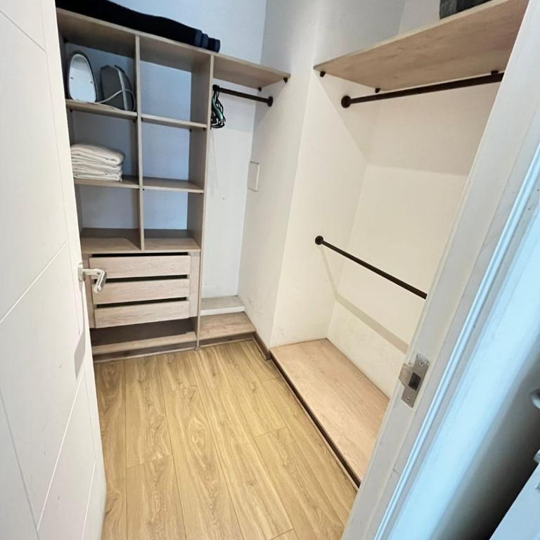 Luminoso y Moderno- Tu Espacio Ideal con Balcón-Condell - Two-Bedroom Apartment - 6