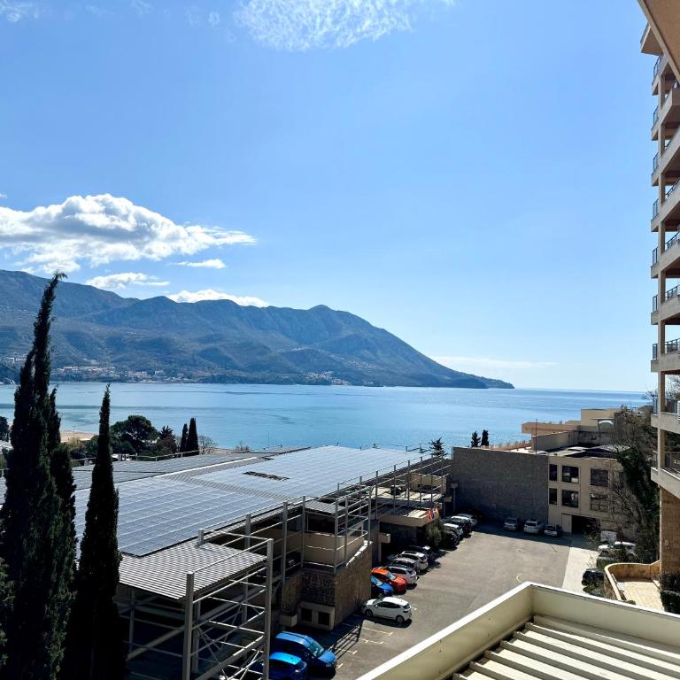 Exclusive Luxury Villa in Dukley Gardens - Apartman sa 2 Spavaće Sobe i Pogledom na More - 3