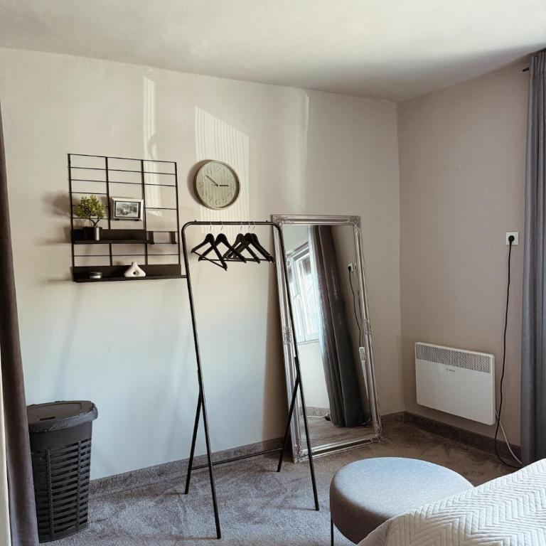 Djulbasca, Cozy Tiny House FREE parking, Near Old Town - One-Bedroom House - 52