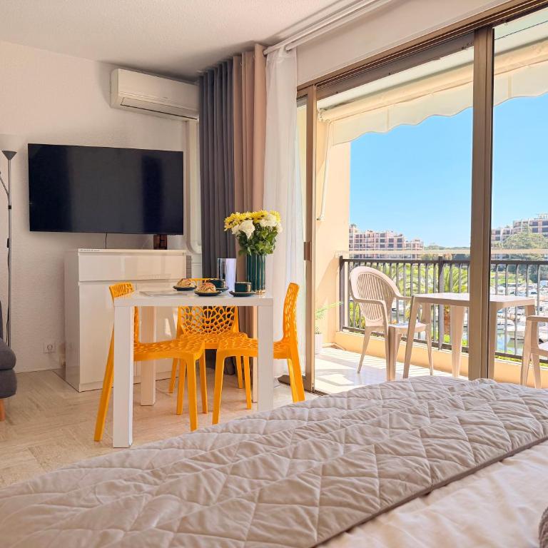 La Marina Cannes Suites - Studio avec Vue sur Jardin - 7