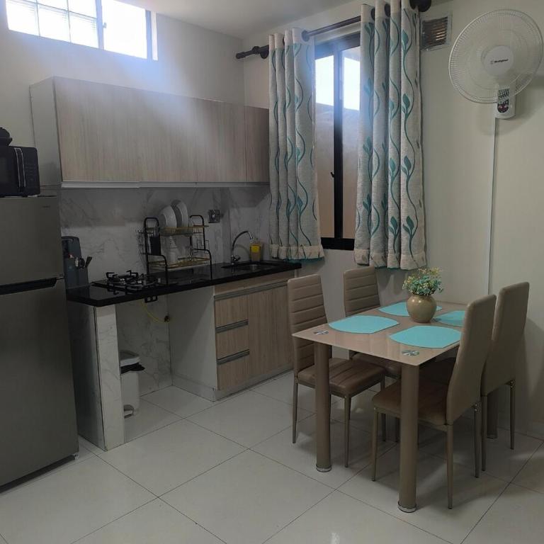 Departamento para Grupos, Piscina, 24 h - Two-Bedroom Apartment - 16