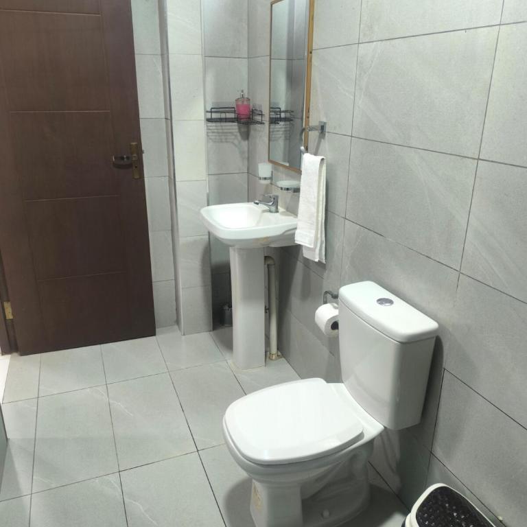 Departamento para Grupos, Piscina, 24 h - Two-Bedroom Apartment - 31