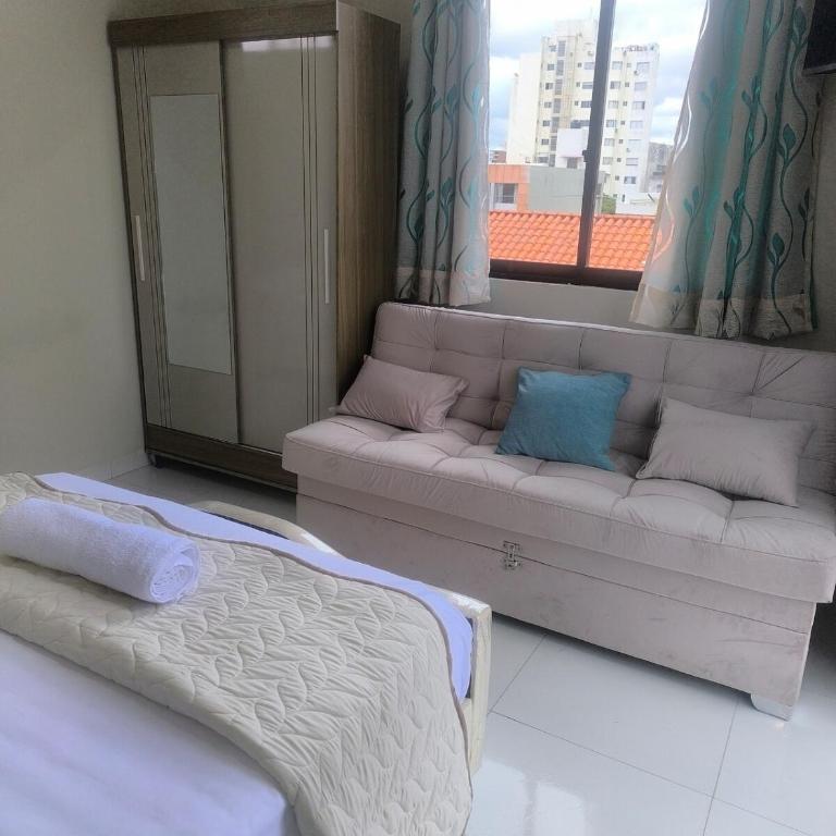 Departamento para Grupos, Piscina, 24 h - Two-Bedroom Apartment - 49