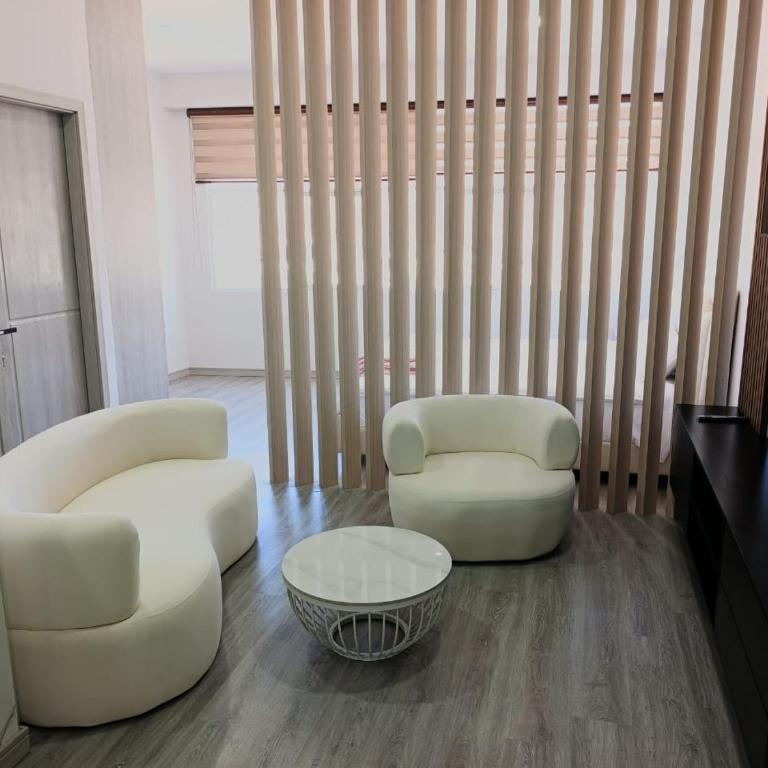 Estilo y comodidad en San Miguel Monoambiente moderno - 6C - Apartamento de 1 dormitorio - 2