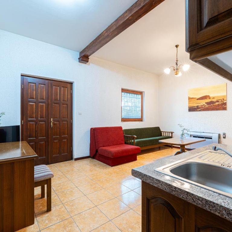 Hotel Dubrava - One-Bedroom Apartment - 3