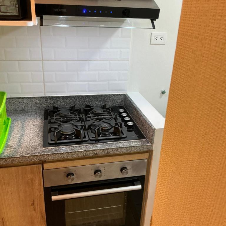 Ideal para turistas cómodo y bien ubicado - Apartamento de 2 dormitorios - 4