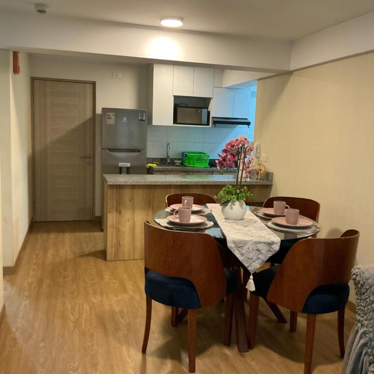 Ideal para turistas cómodo y bien ubicado - Apartamento de 2 dormitorios - 12