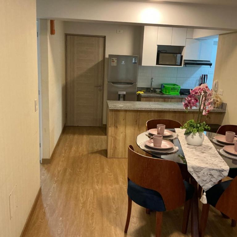 Ideal para turistas cómodo y bien ubicado - Apartamento de 2 dormitorios - 17