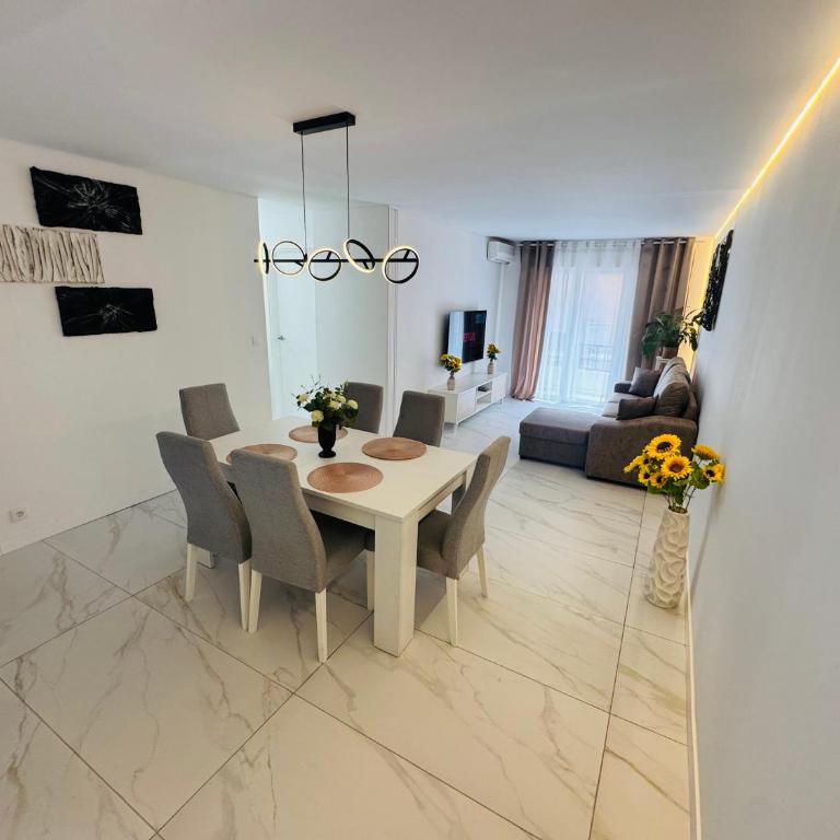Calpe casco antiguo luxury reformado a estrenar playa parking wifi aire zona centrica ciudad - Apartamento de 2 dormitorios - 4